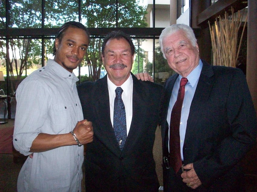 the2012carolinasboxinghalloffamedinnerinductionceremonyapril212012.jpg